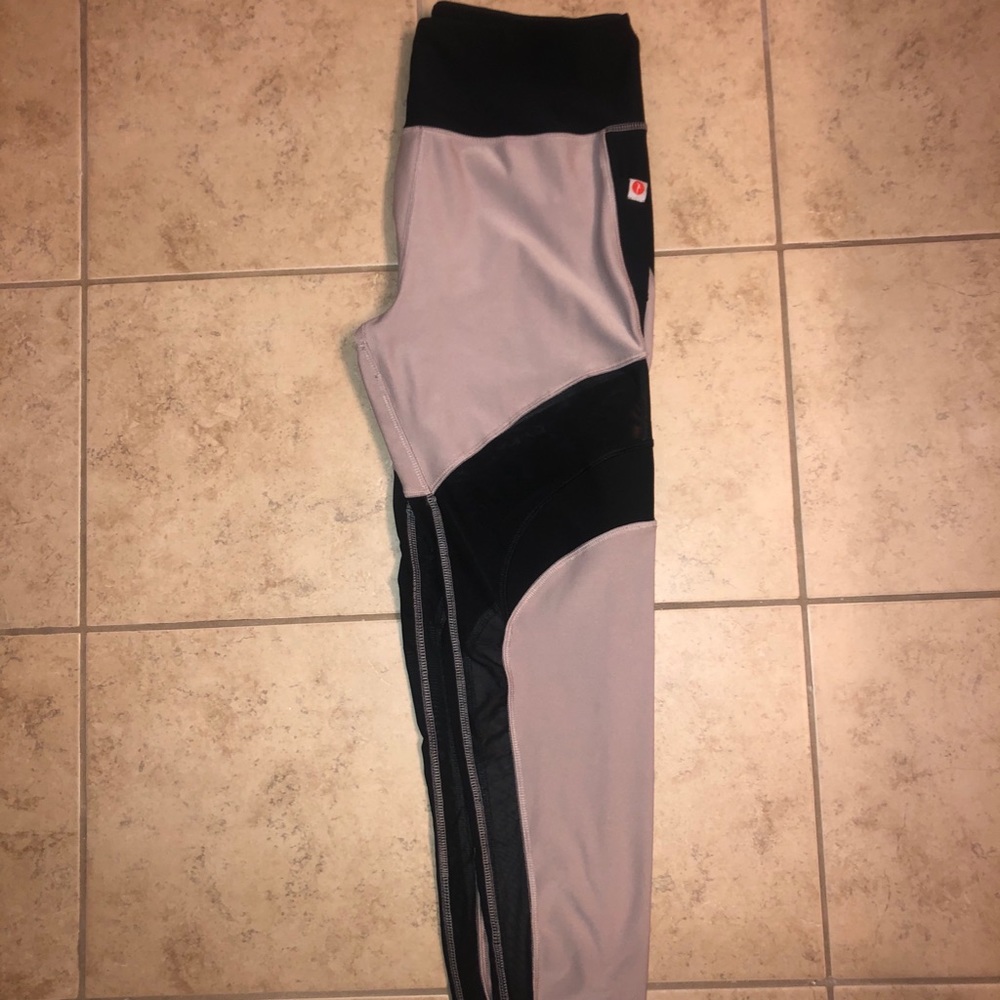 Black & Cream Leggings